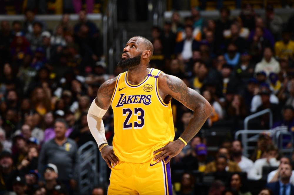 目的舞台上 目的舞台上