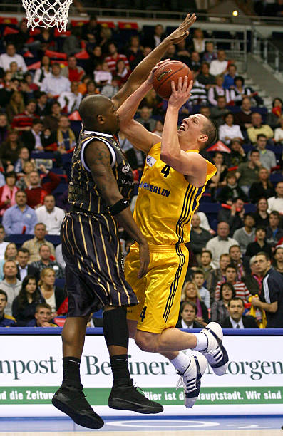 位选手在赛 位选手在赛